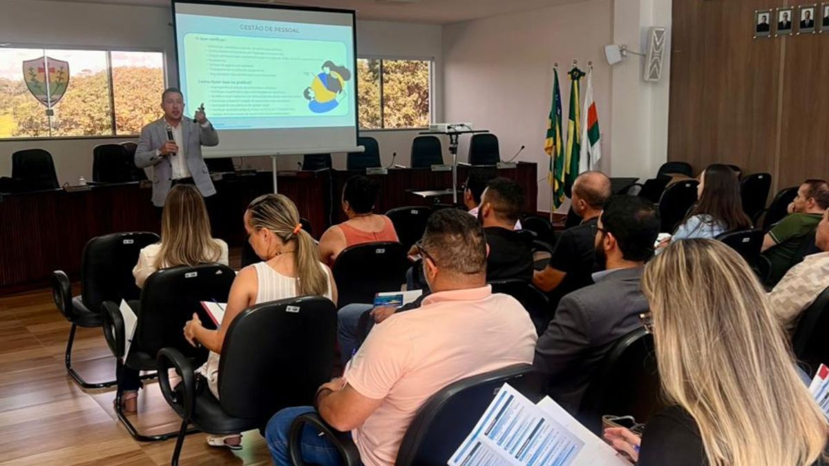 MPGO realiza capacitação para vereadores em Corumbá de Goiás com foco na fiscalização municipal
